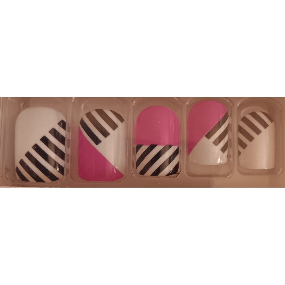Nail Sets New Professional Press On Artificial textured art 24 Piece